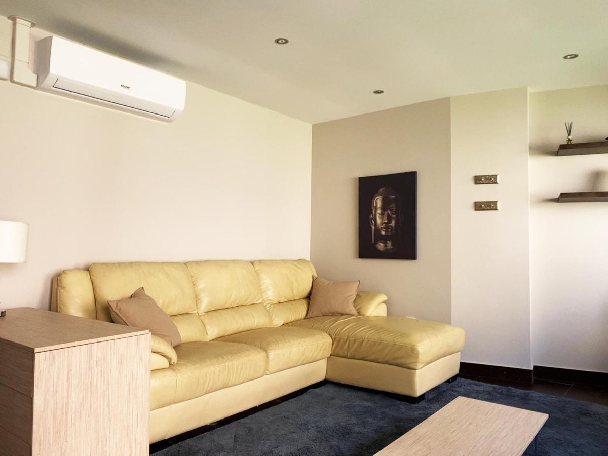 Apartamentos Lorione Olite Luaran gambar