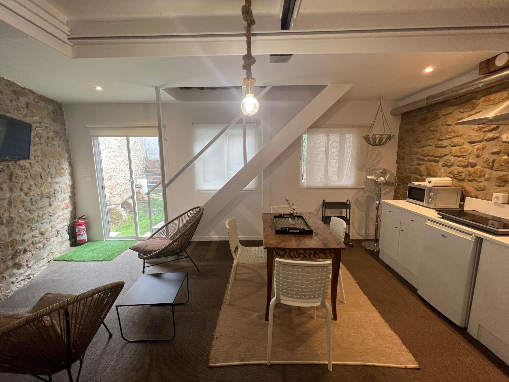 Apartamentos Lorione Olite Luaran gambar